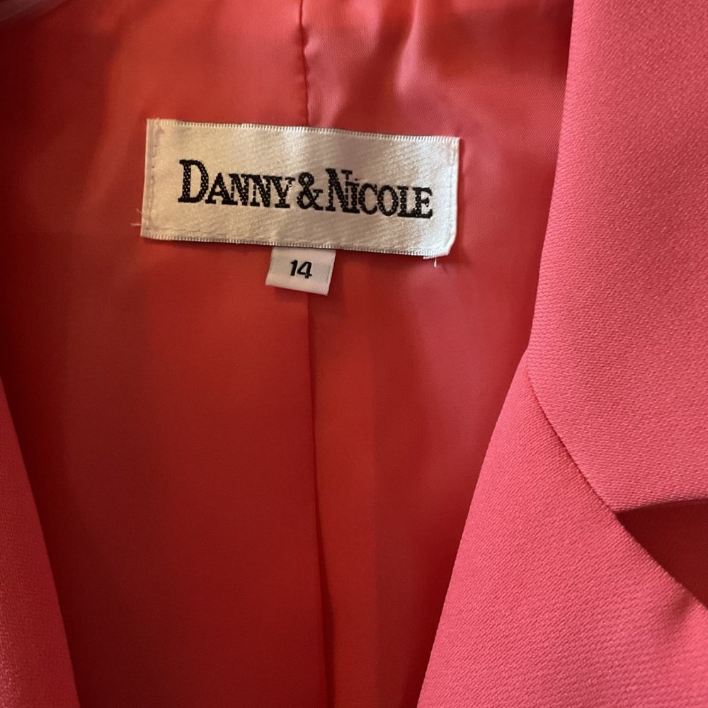 Summer Suit - image 5